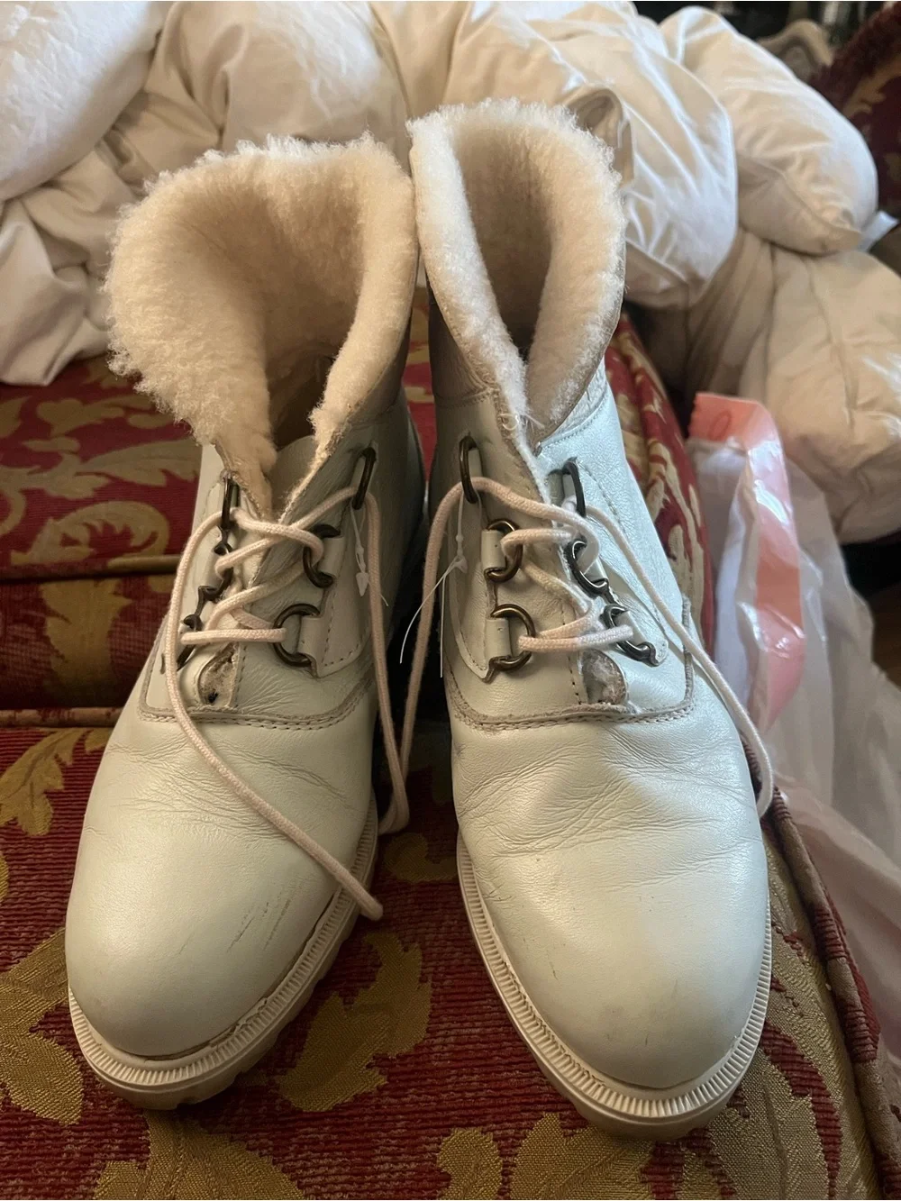Vintage la Canadienne leather and fur boots